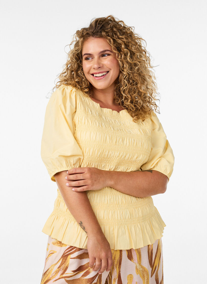 Smockbluse med volangkant og b&aring;thals, Gul, Model image number 0