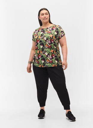 T-skjorte med trykk til trening, Palm Flower AOP, Model image number 2