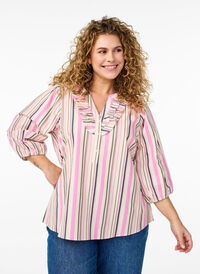 Bluse med 3/4 ermer i bomull med striper, Vanilje Bluse med 3/4 ermer i bomull med striper, Vanilje, Model