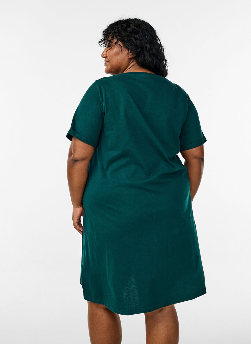 Kortermet nattkjole i &oslash;kologisk bomull, Gr&oslash;nn, Model image number 2