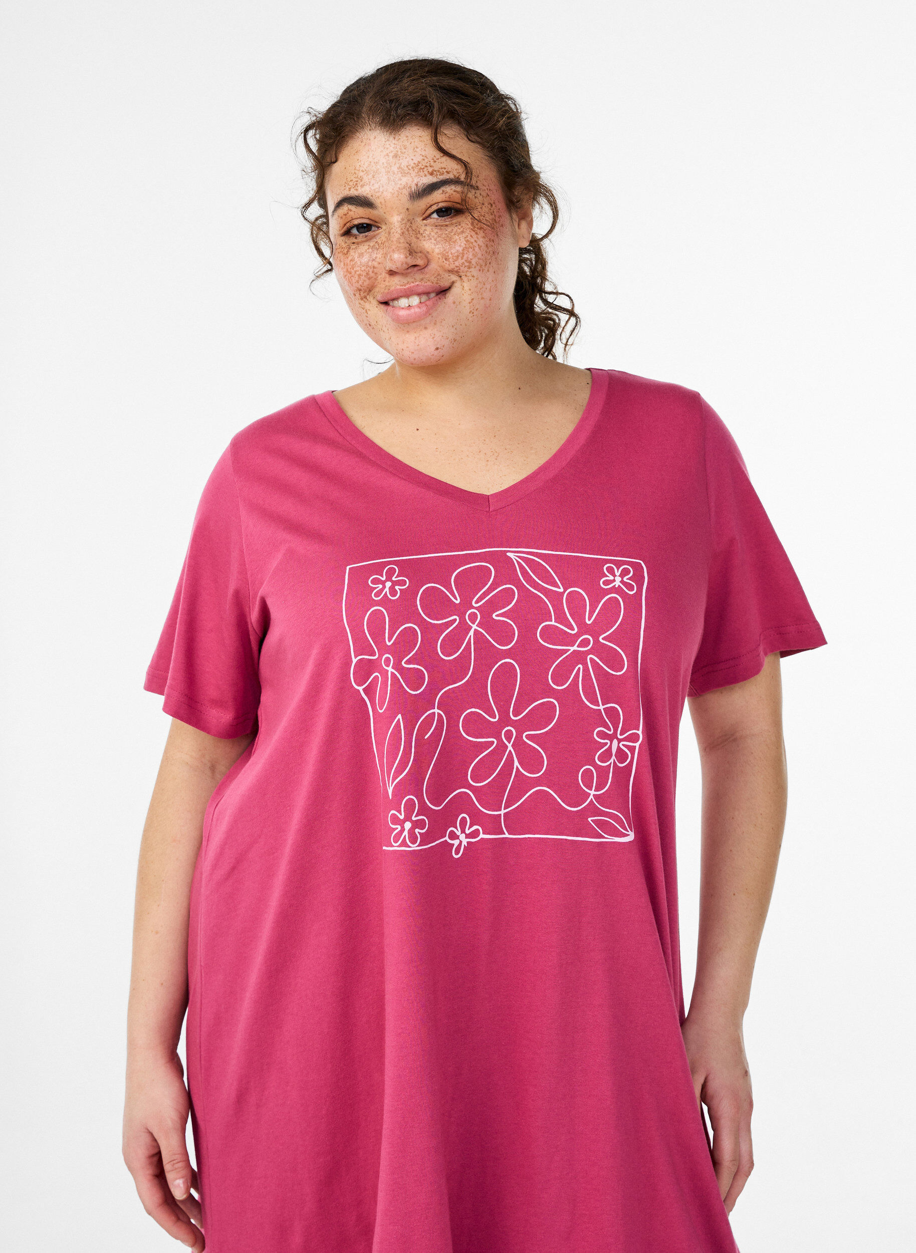 ZizziNattkjole i &oslash;kologisk bomull med V-hals, R&oslash;d, Model image number 2