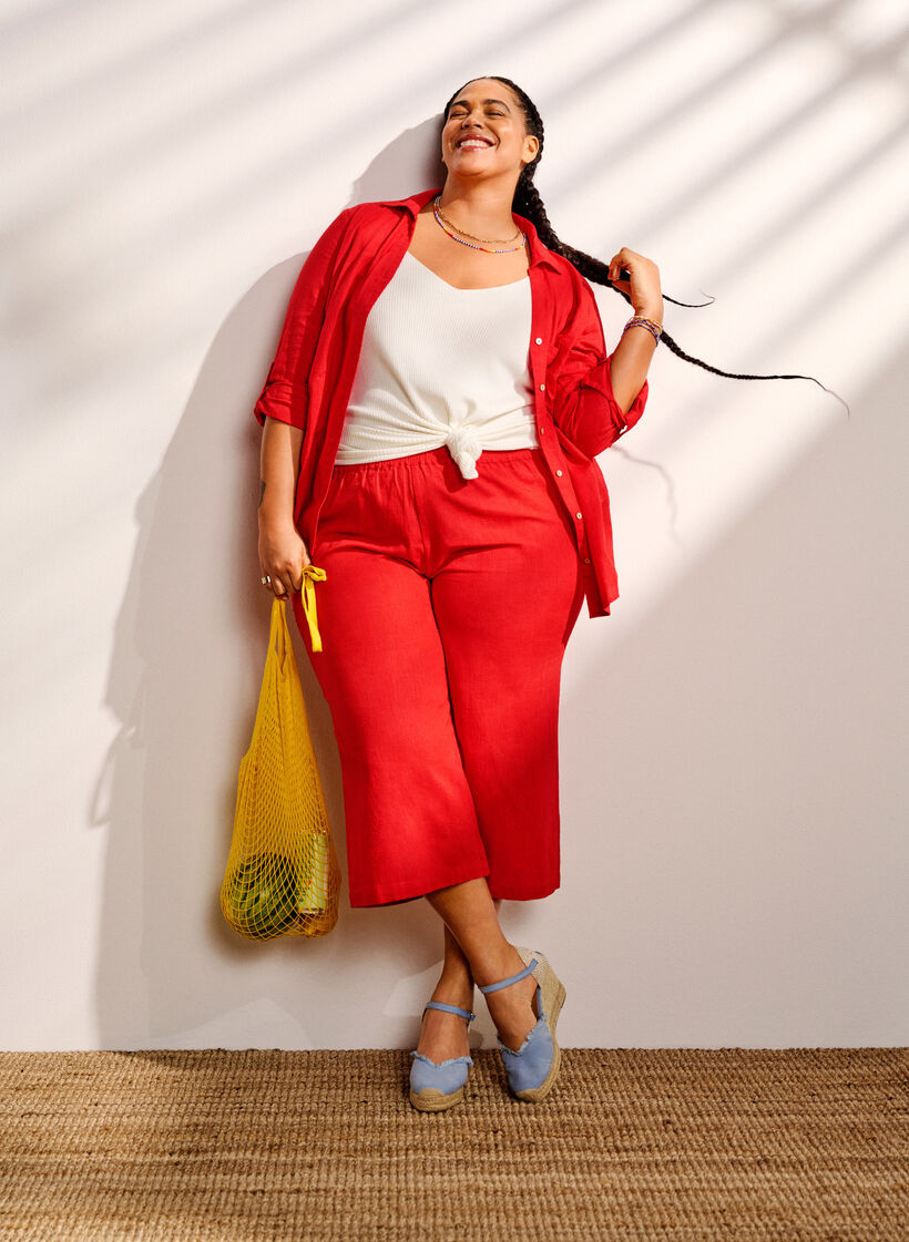 knappelukking, Hibiscus, Image image number 0