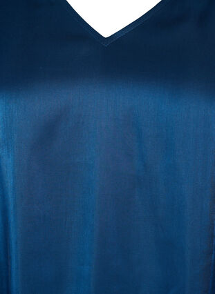 Kjole i viskose med v-hals og volanger, Titan, Packshot image number 2