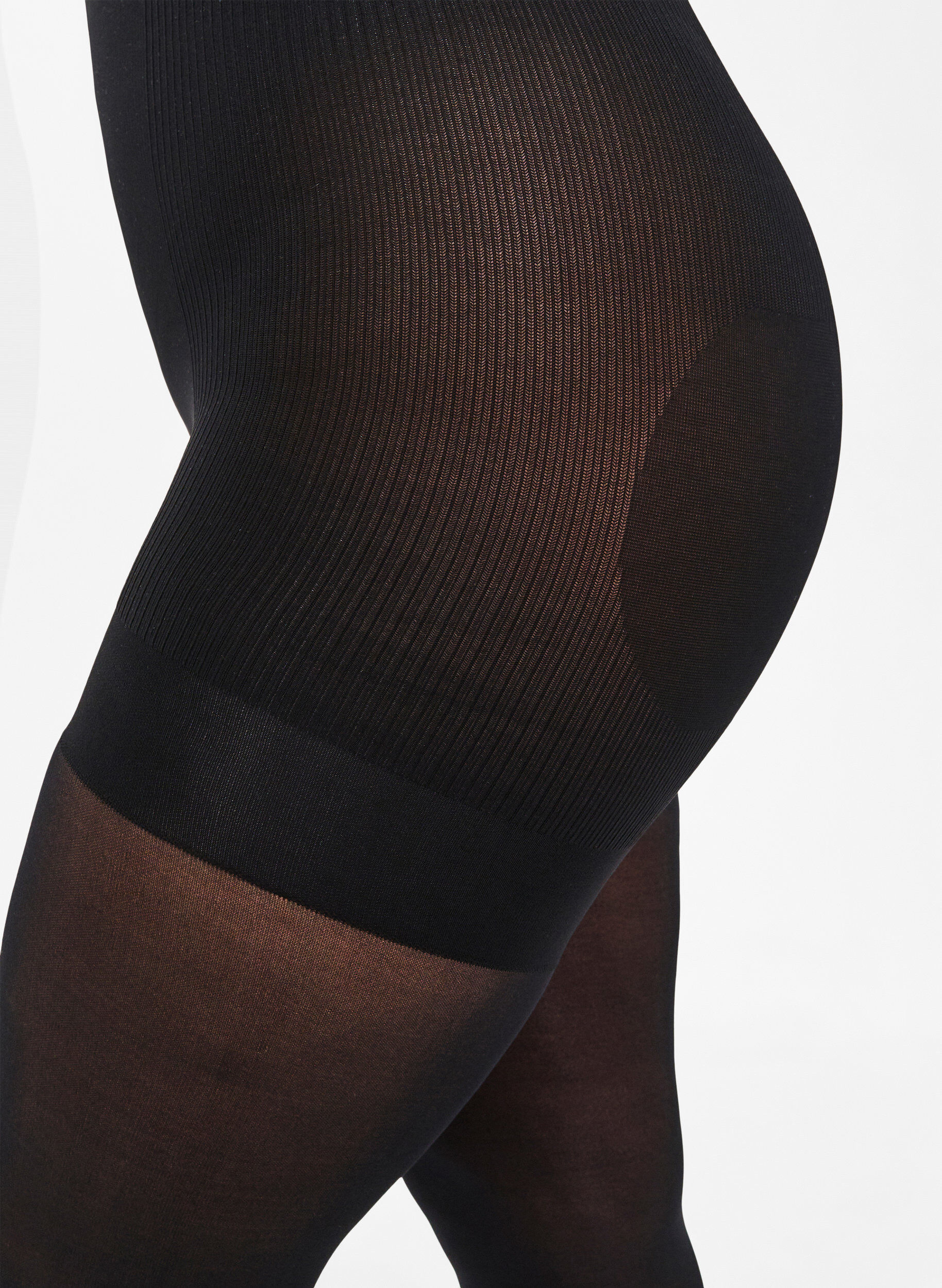 ZizziStr&oslash;mpebukser i 40 denier med push-up, Svart, Model image number 2