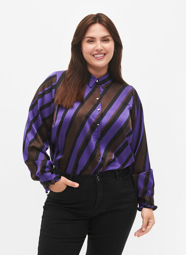 Skjorte i sateng med skråstriper, Stripe AOP, Model image number 0