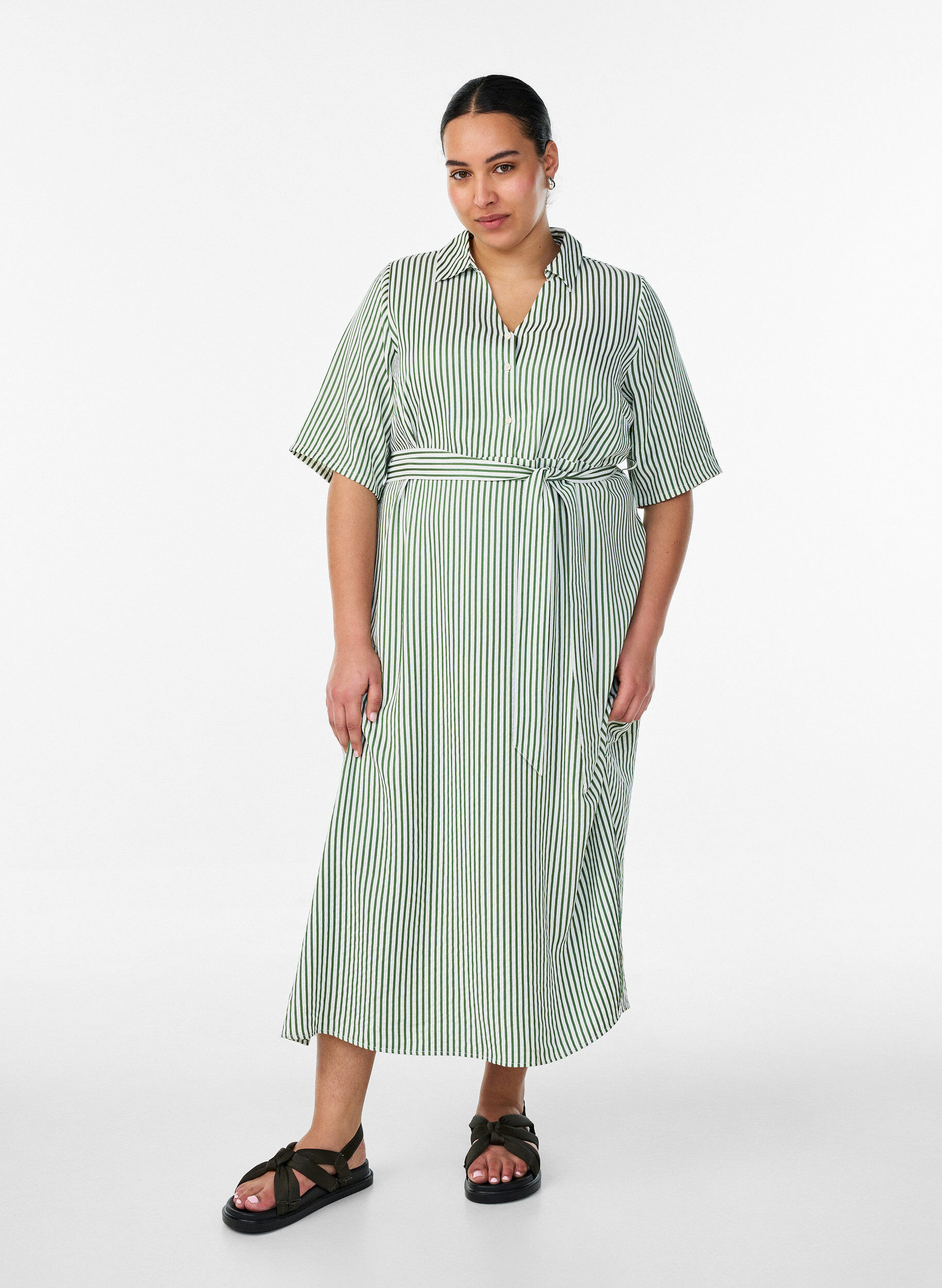ZizziSkjortekjole i ankellengde med bindebelte og striper, Gr&oslash;nn, Model image number 0