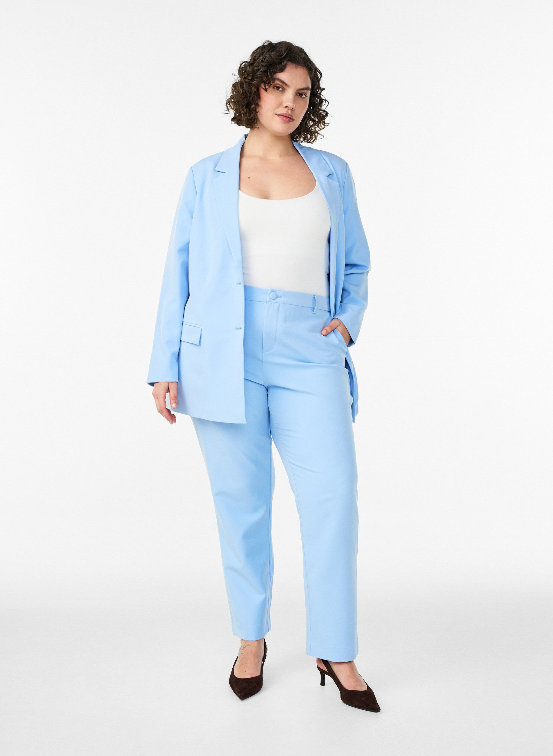 ZizziKlassisk blazer med knappelukking, Bl&aring;, Model image number 1