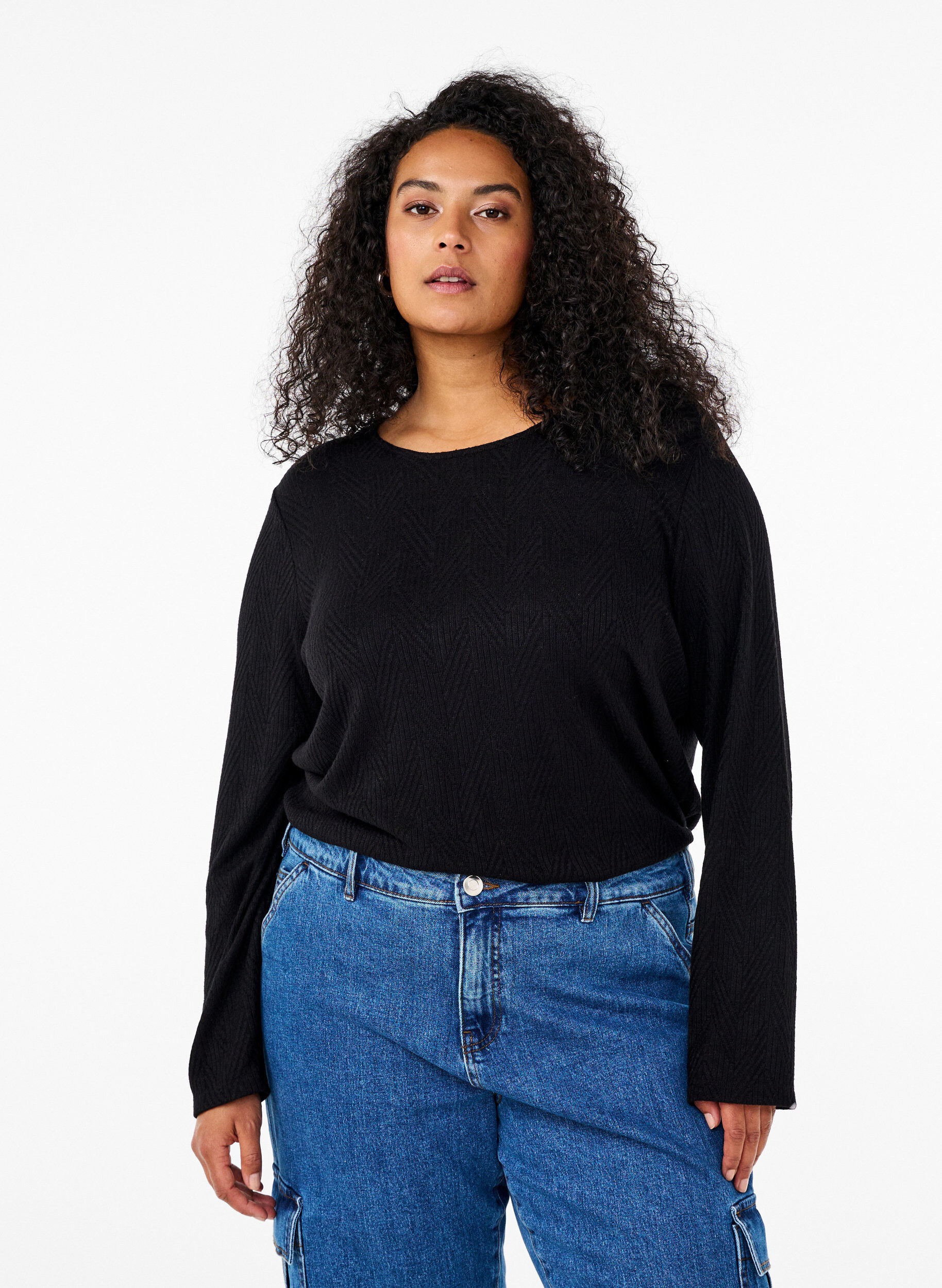 Zizzi M&oslash;nstret bluse med lange ermer, Svart, Model image number 0