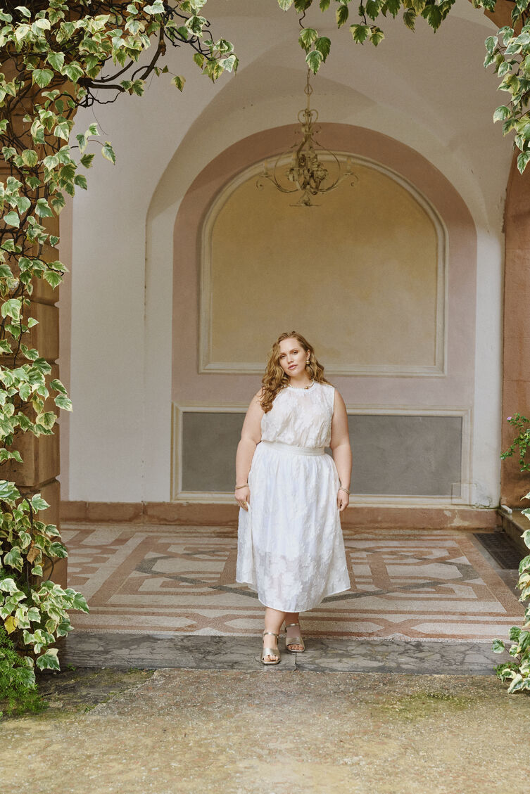 Hvitt blomstersett, , Model