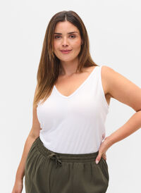 Basistopp med v-utringning i ribbemateriale, Bright White, Model