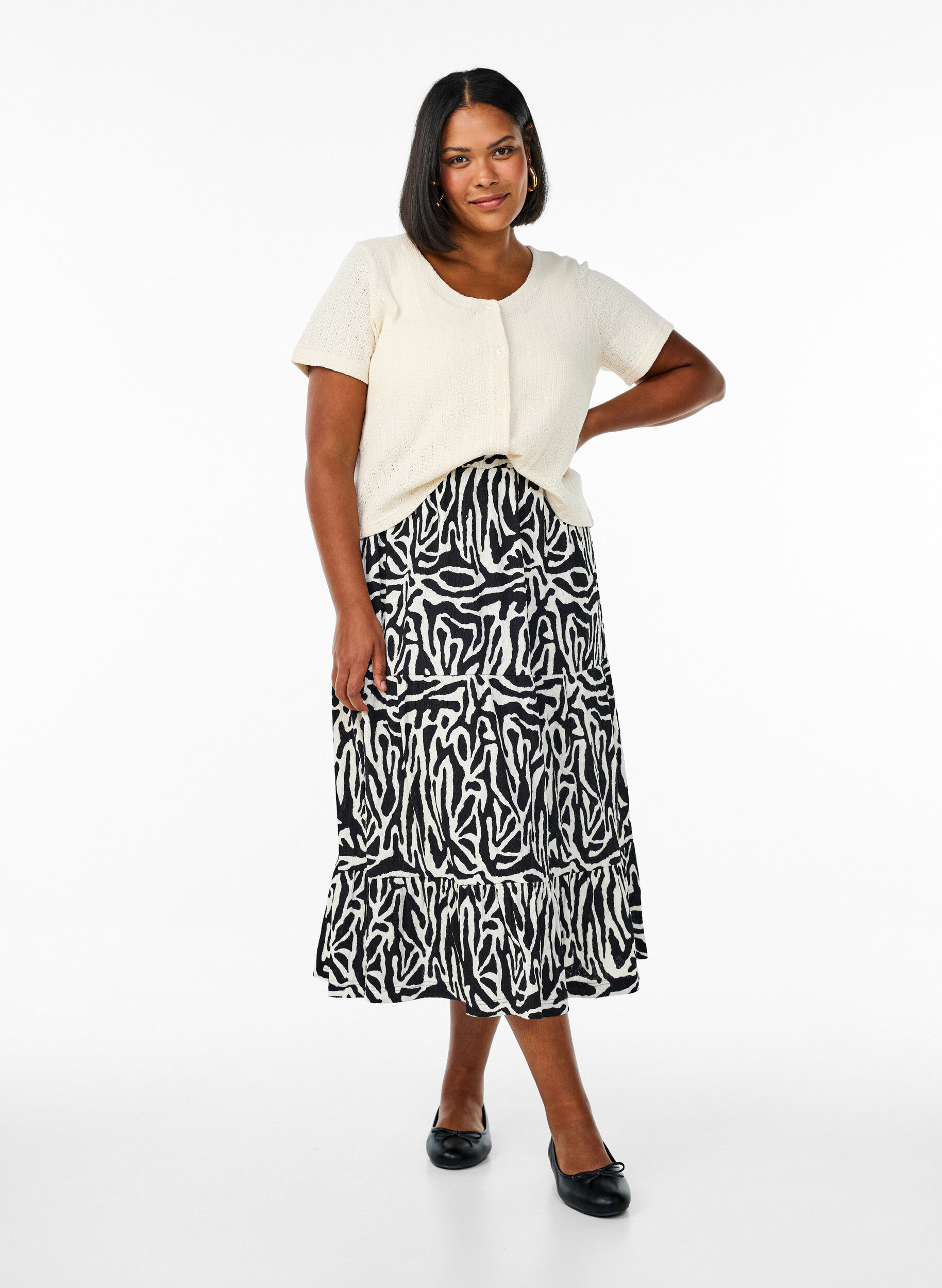 Zizzi Langt skj&oslash;rt med sebram&oslash;nster, Black w. White Zebra, Model image number 3