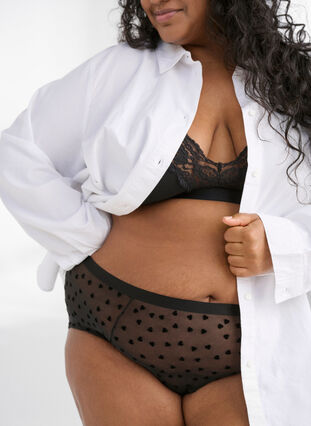 Zizzi Hipster menstruasjonstruser i mesh med hjertedetaljer, Svart, Image image number 0