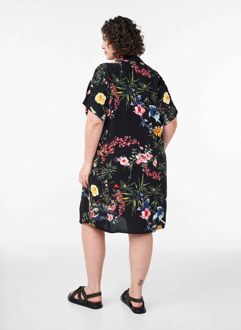 Loose fit lang skjorte i viskose, Svart, Model image number 2