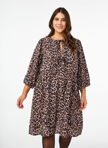 Zizzi Kjole med sløyfer og 3/4 ermer, LEO AOP, Model image number 0