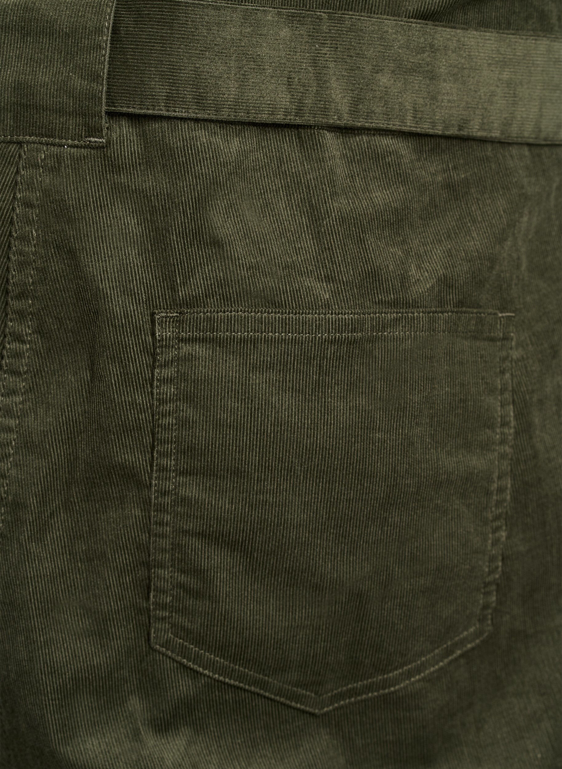 Zizzi Cordfl&oslash;yels jumpsuit med straight fit ben, Gr&oslash;nn, Packshot image number 4