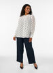 Viskosebluse med en volangkrage, Hvit, Model image number 1