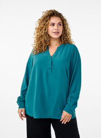 FLASH - Skjortebluse med lange ermer, Grønn FLASH - Skjortebluse med lange ermer, Grønn, Model