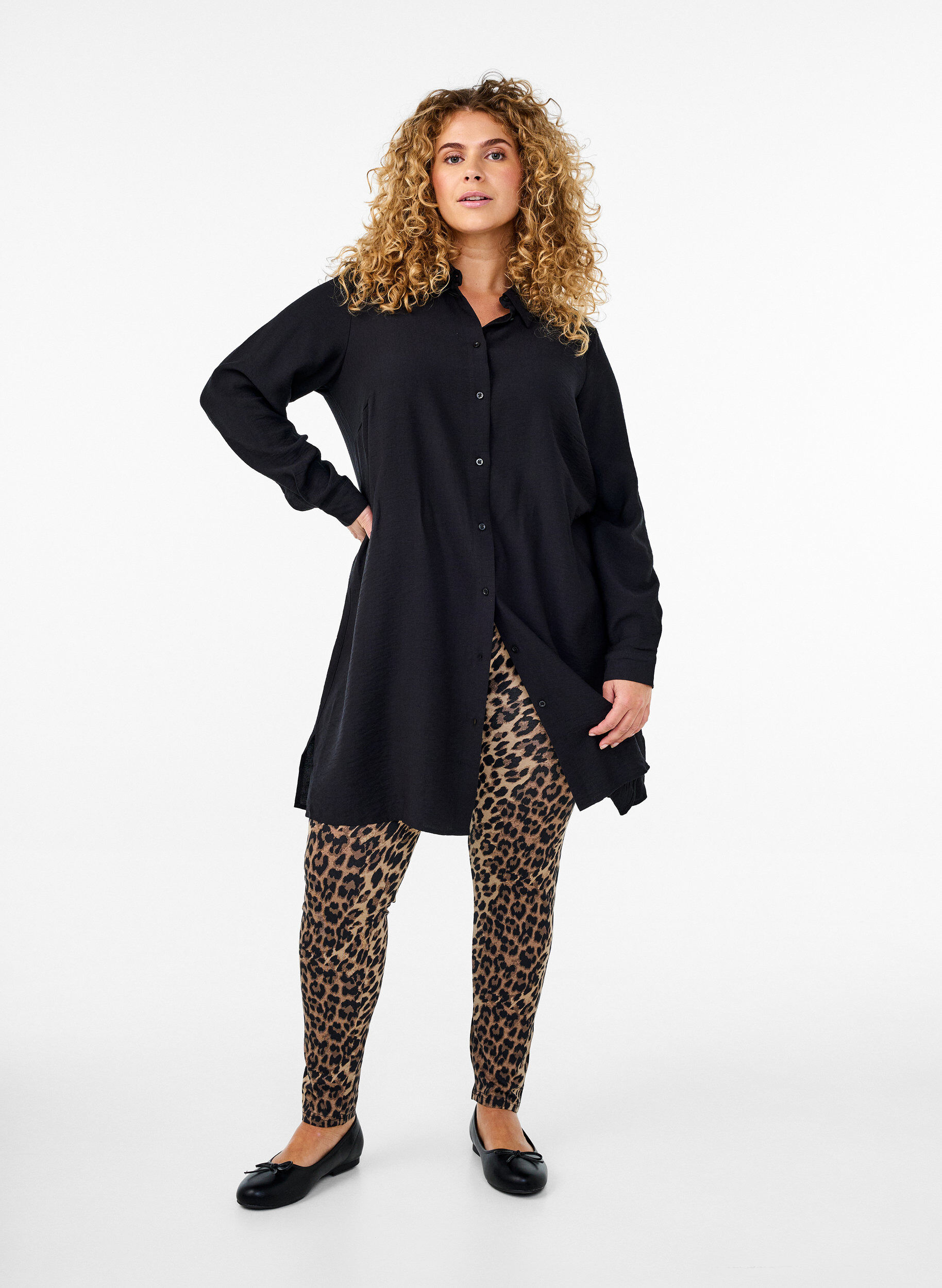 Zizzi Viskose leggings med leopardm&oslash;nster, Brun, Model image number 1