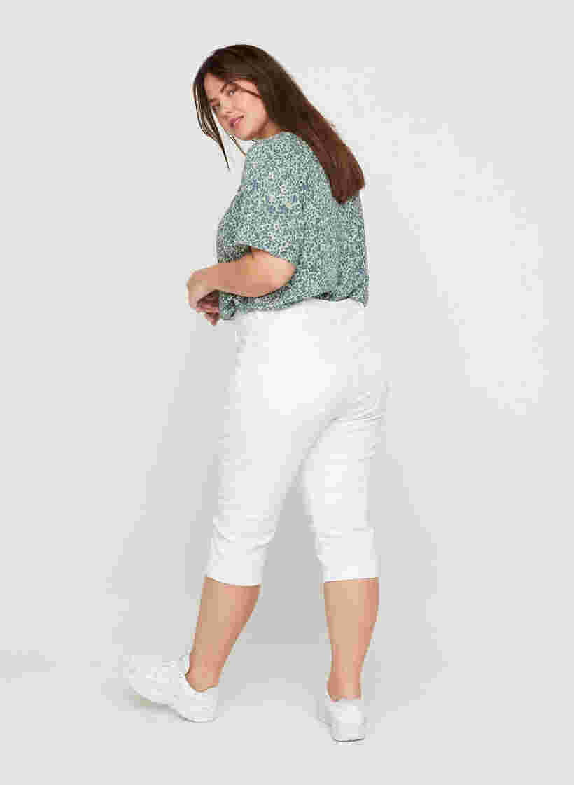 Slim fit Emily caprijeans, Bright White, Model image number 2