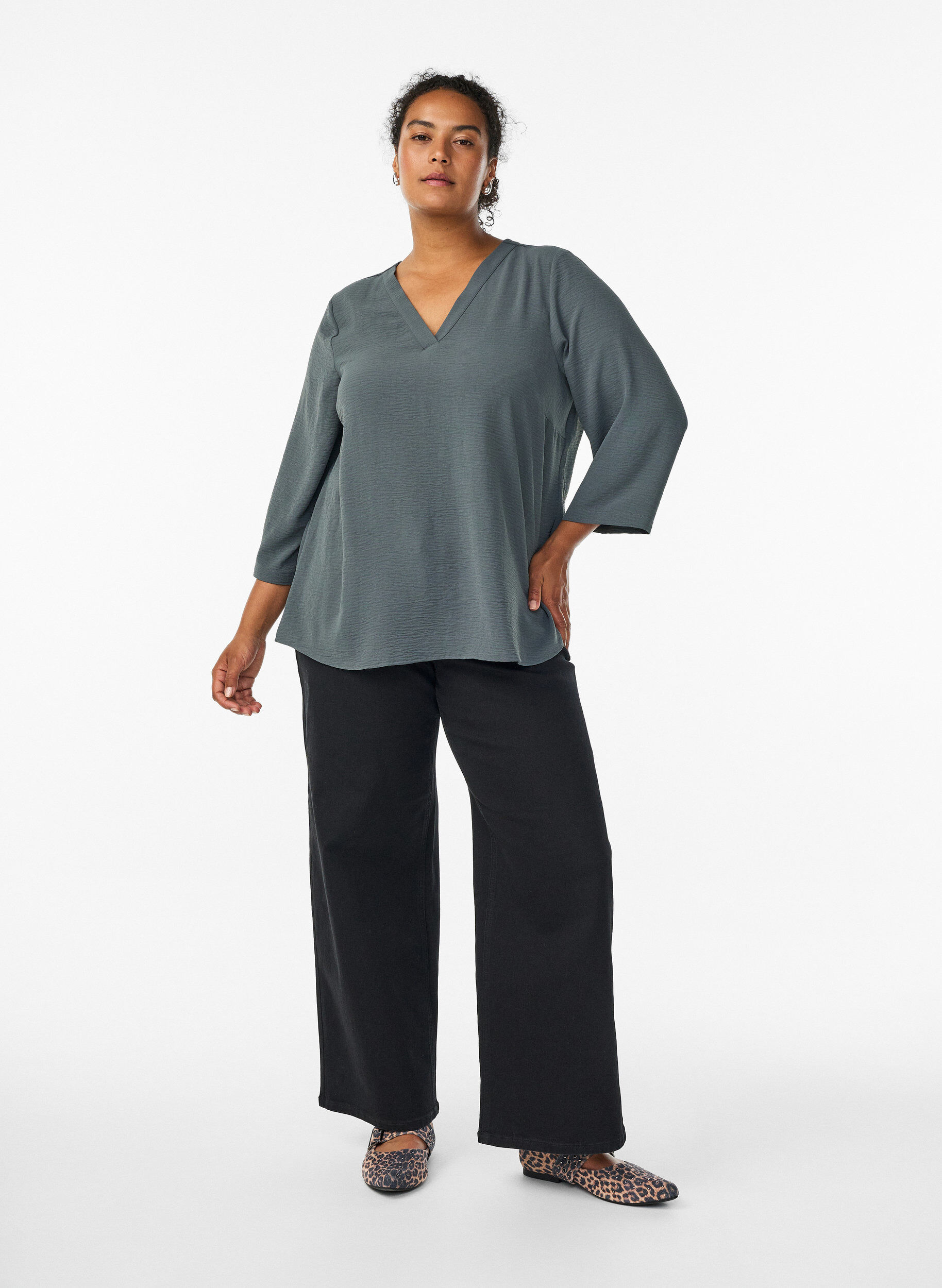 ZizziBluse med 3/4 ermer, Gr&oslash;nn, Model image number 1