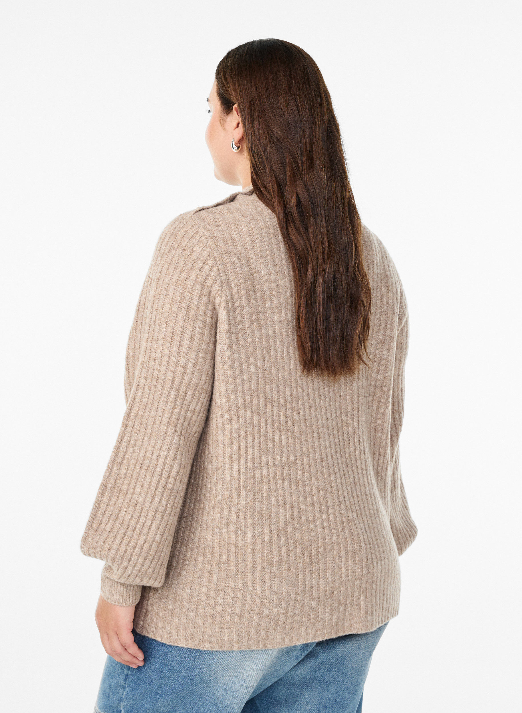 ZizziRibbestrikket genser med puffede ermer og knapper, Beige, Model image number 2