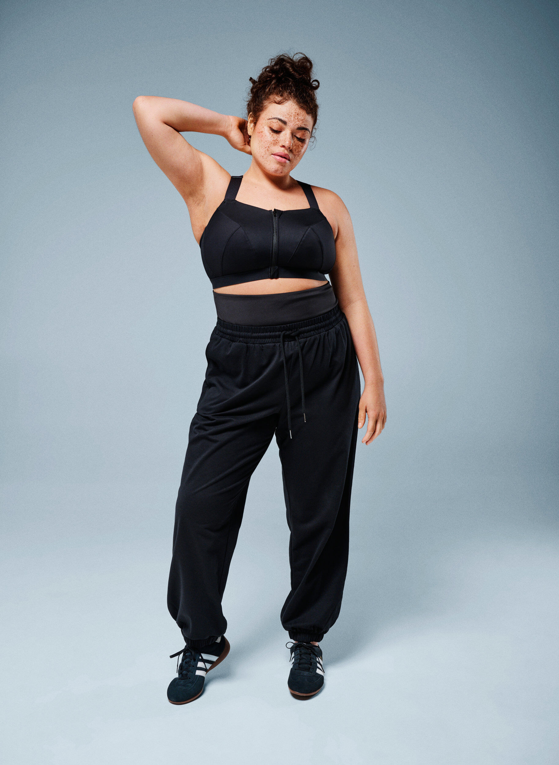 Joggebukse med bred linning