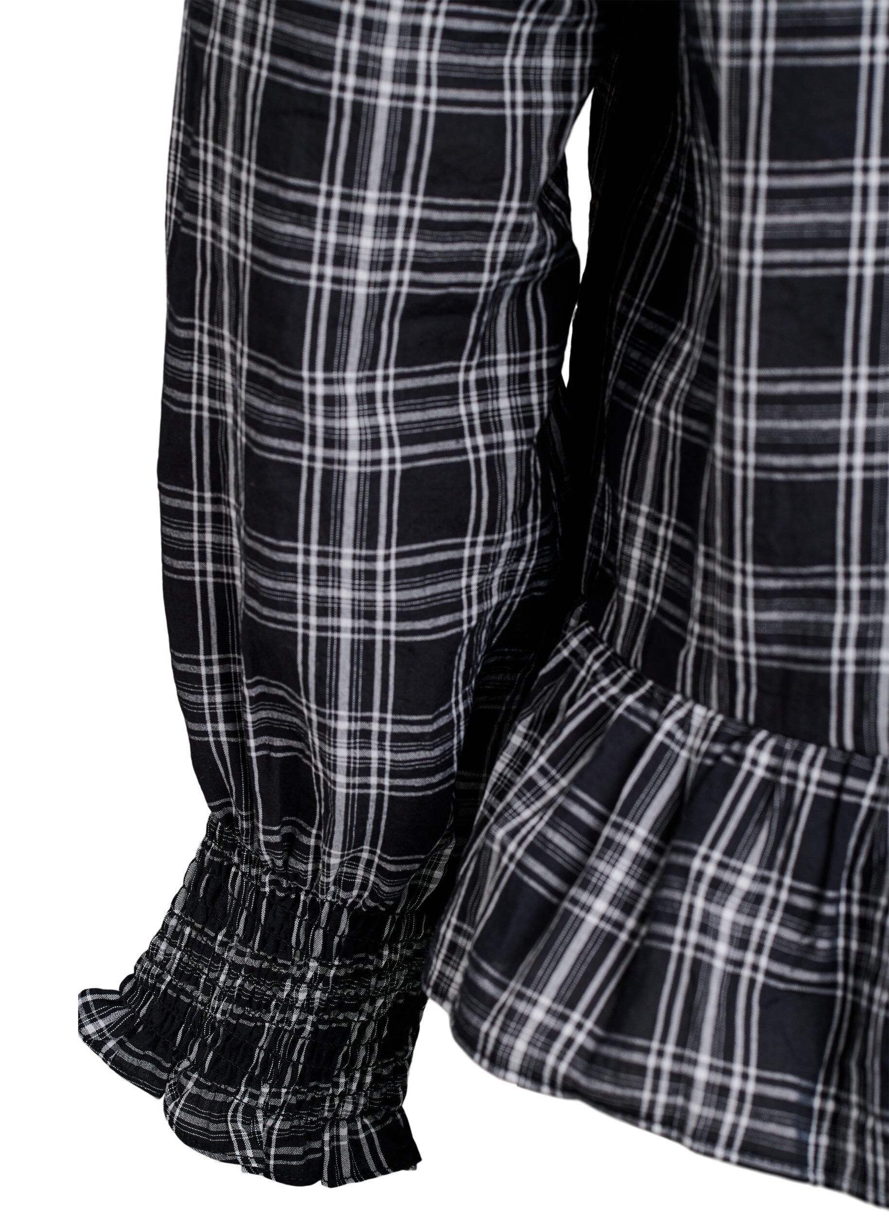 Zizzi Bluse med rutem&oslash;nster og volangdetaljer, Svart, Packshot image number 3