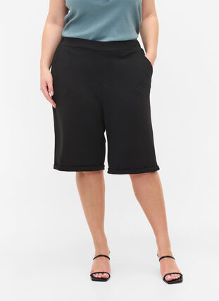 Shorts med strikkant og lommer, Black, Model image number 2