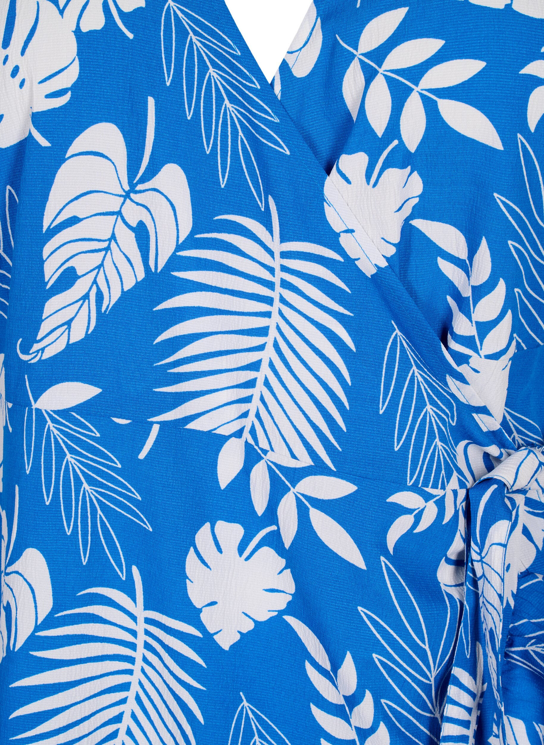 Zizzi Flash - Omslagskjole med korte ermer, Skydiver White AOP, Packshot image number 2