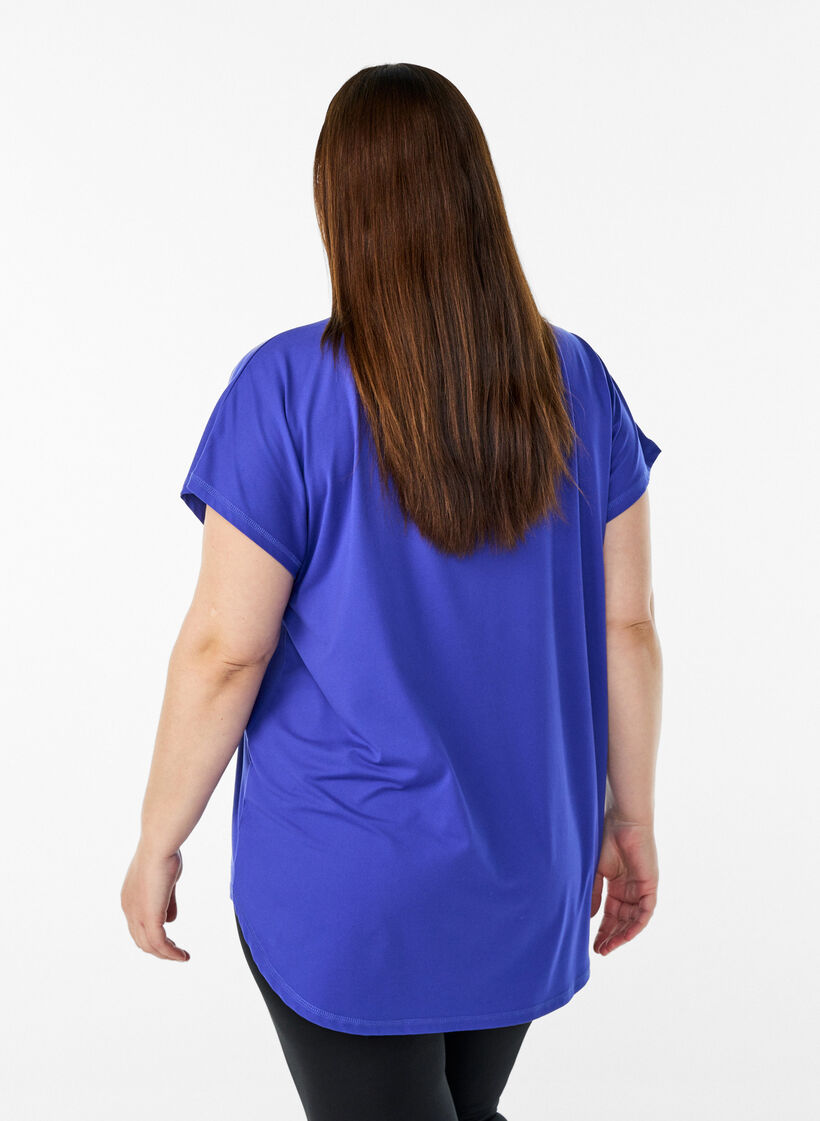 T-skjorte til trening med V-hals, Lilla, Model image number 2