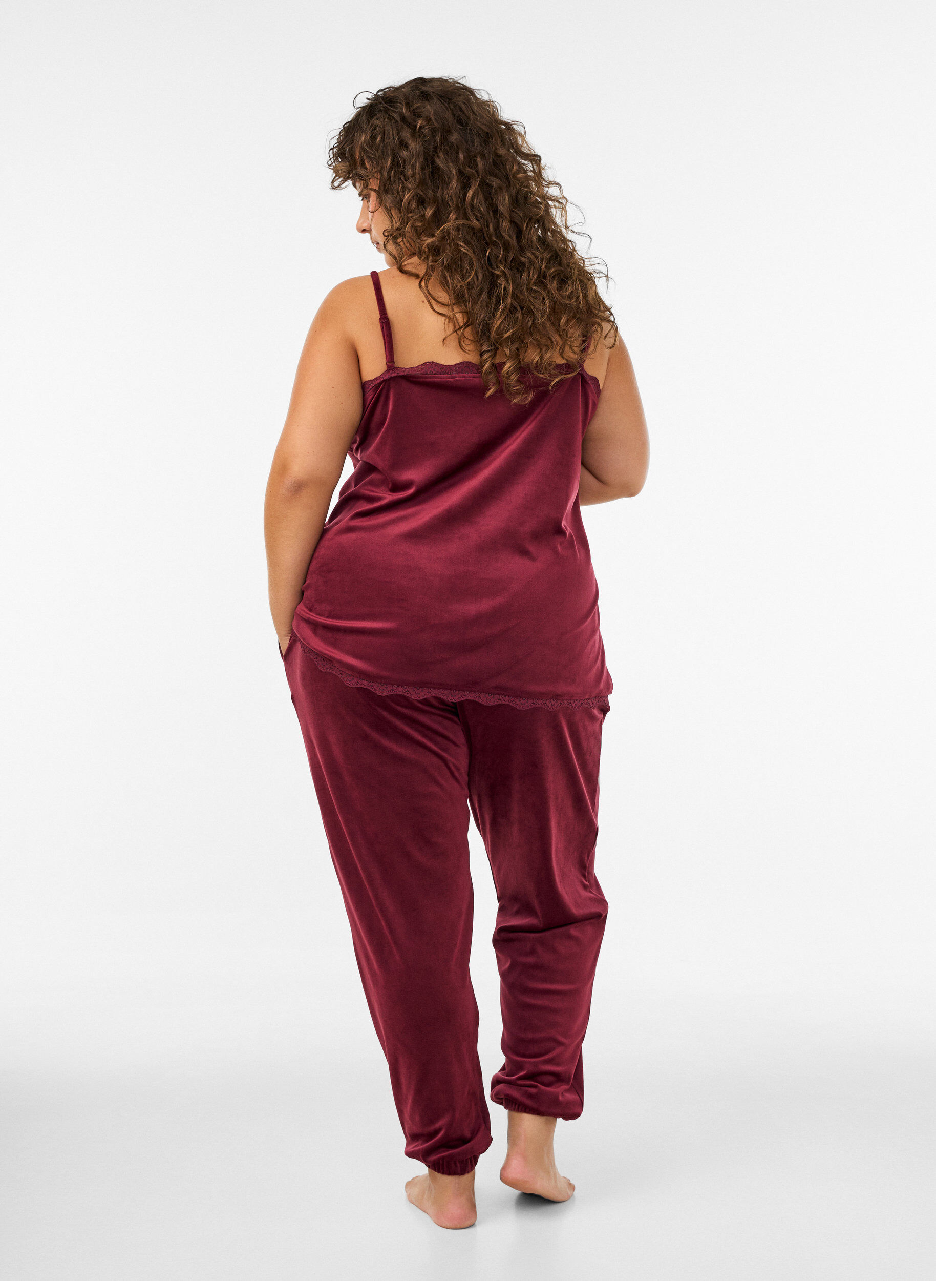 ZizziLoose fit velourbukser, R&oslash;d, Model image number 2