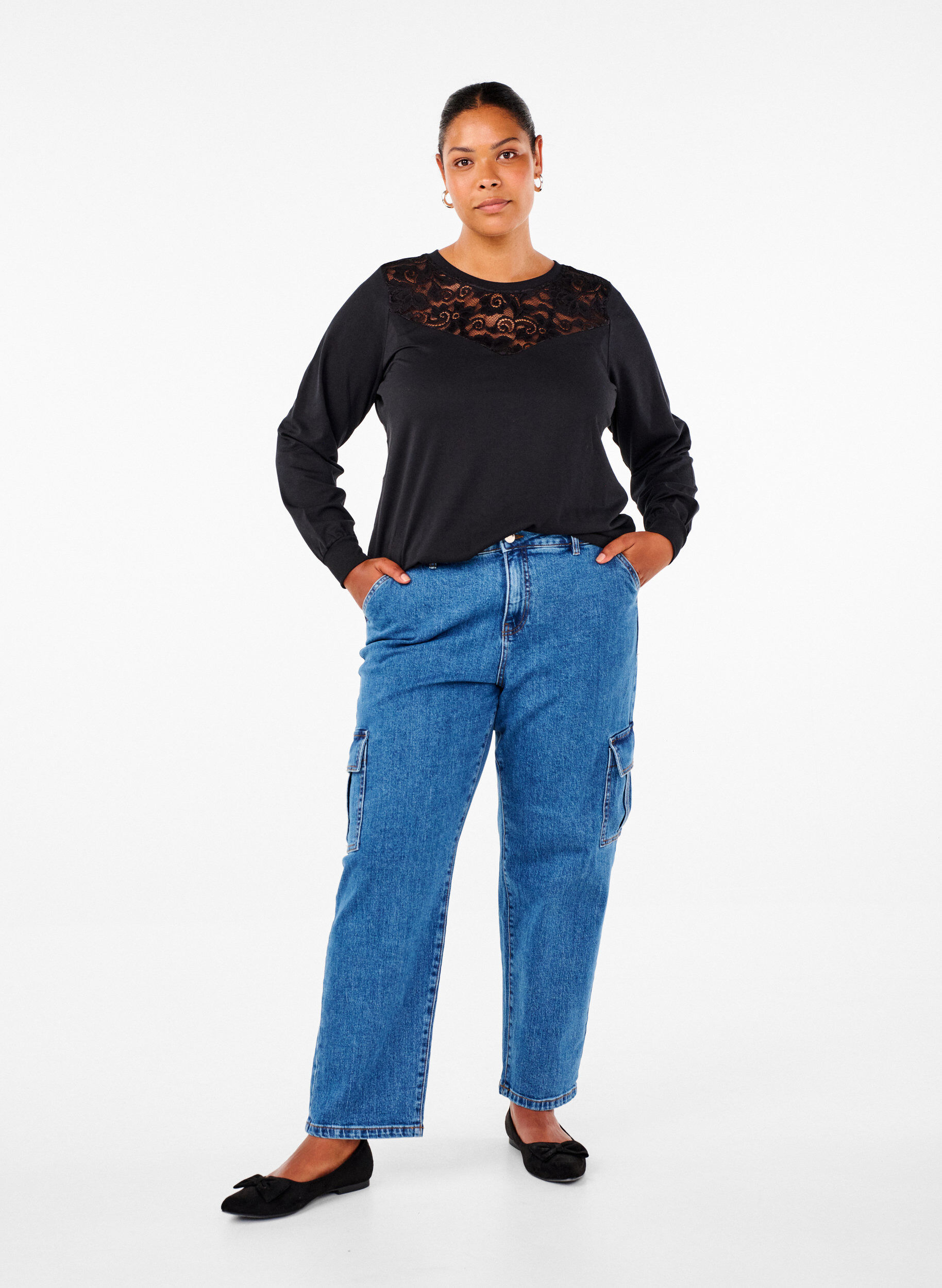 Zizzi Genser med blondedetaljer, Black, Model image number 2