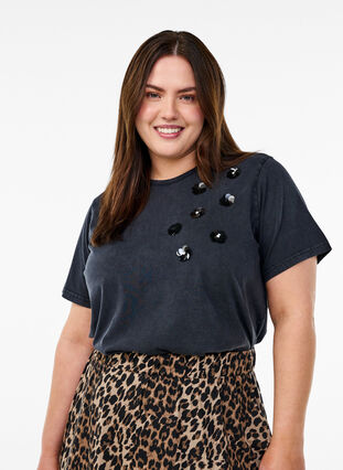 Zizzi Vasket T-skjorte med paljettblomster, Grå, Model image number 0