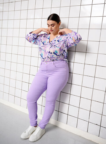Amy jeans med høyt liv og utrolig slim fit, Lavender, Image image number 0