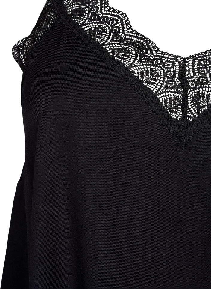Stroppkjole i viskose med blonder, Black, Packshot image number 2