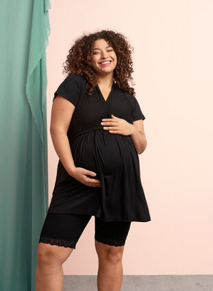 Zizzi Sykkelshorts til gravide med blondekant, Black, Image image number 0
