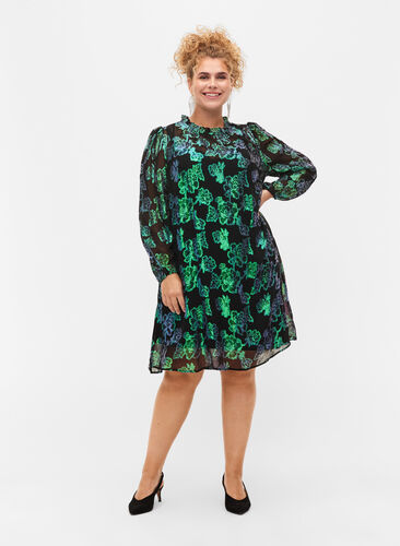 Blomstrete kjole i viskose med lurex struktur, Black w. Green Lurex, Model image number 2
