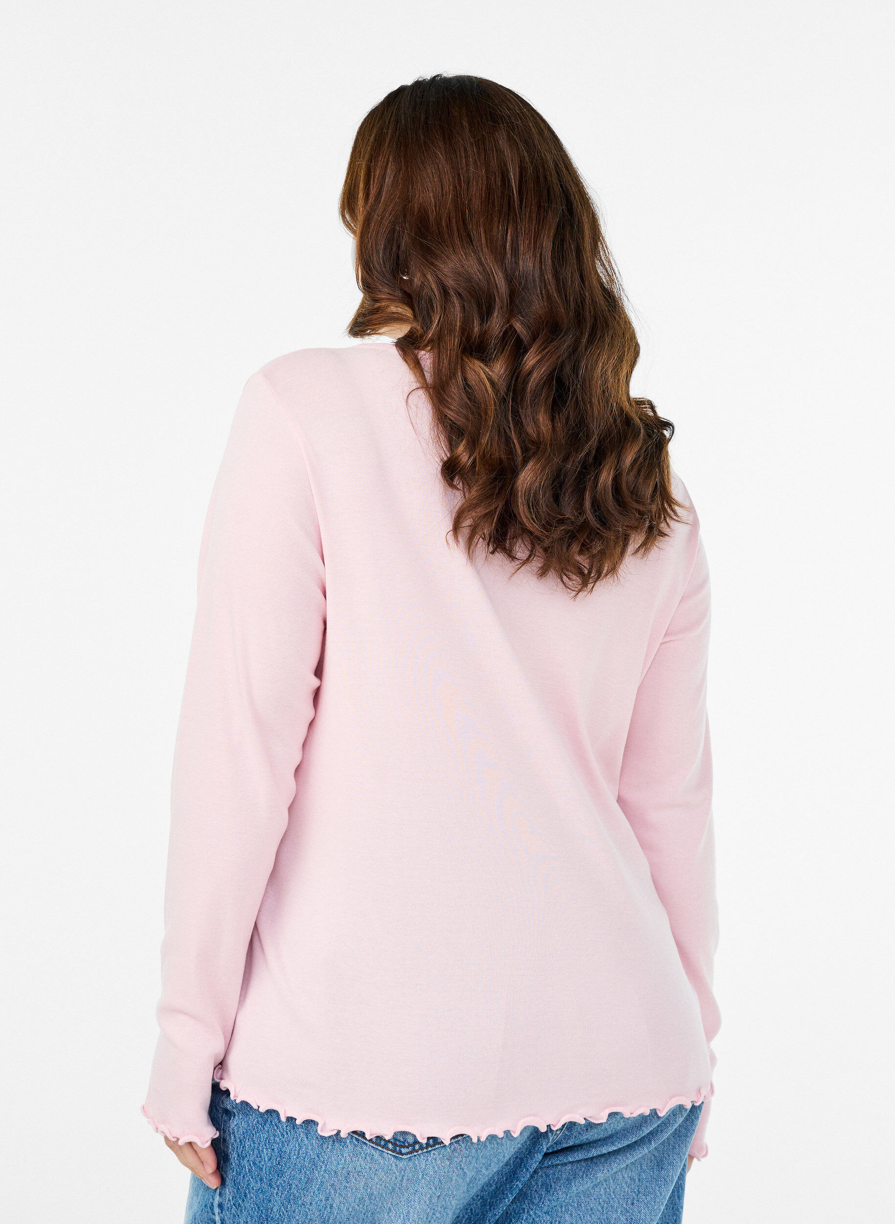 Zizzi Jerseybluse med knapper og b&oslash;lgede kanter, Rosa, Model image number 2