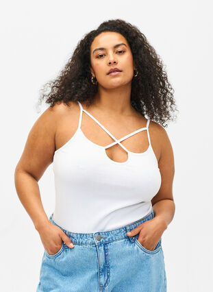 Zizzi Ribbetopp i økologisk bomull med kryssdetalj, Bright White, Model image number 0