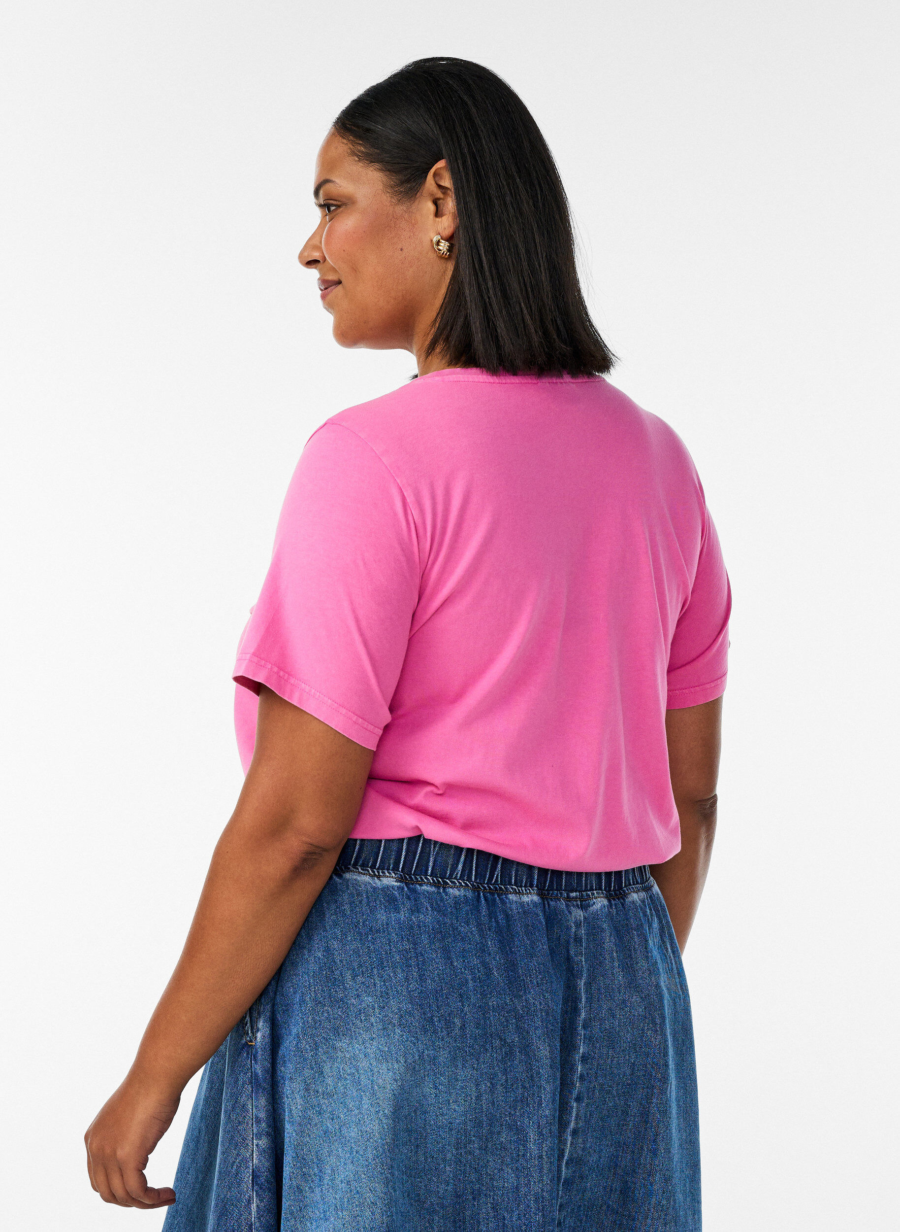 ZizziT-skjorte i &oslash;kologisk bomull med varsity-trykk og V-hals, Rosa, Model image number 2