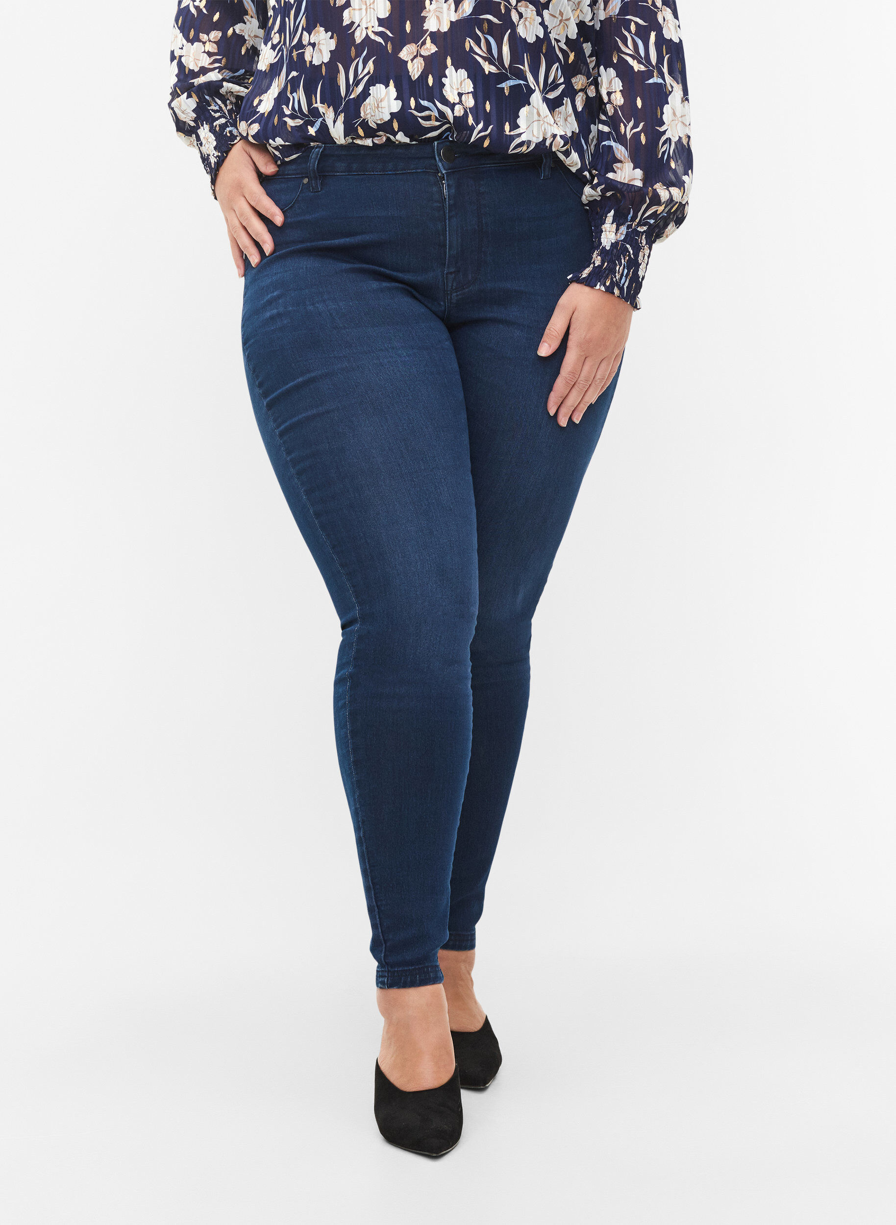 Zizzi Jeggings i bomullsblanding, Dark blue denim, Model image number 2