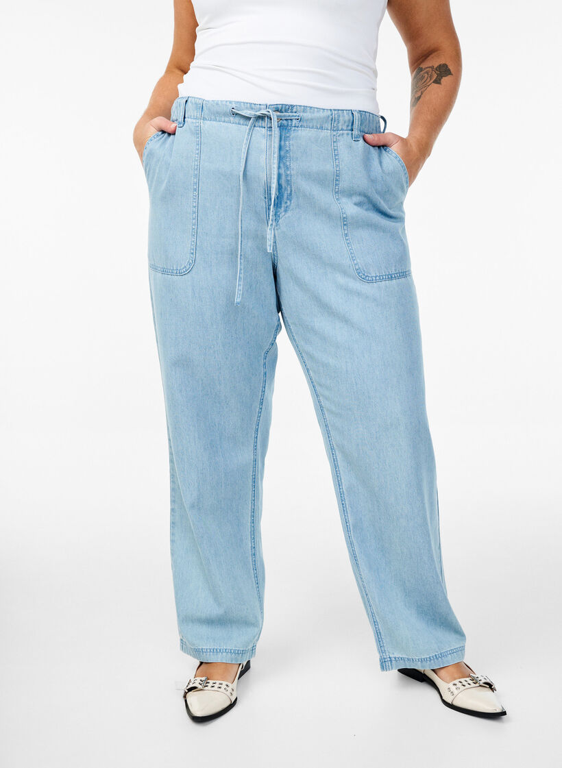 Høy midje jeans med knytebelte, Blå, Model image number 2
