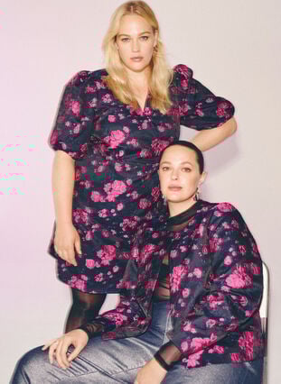 Zizzi Kort jacquard omslagskjole, Black w. Red Rose, Image image number 0