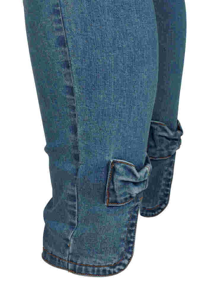 Cropped Amy jeans med høyt liv og sløyfe, Blue denim, Packshot image number 3