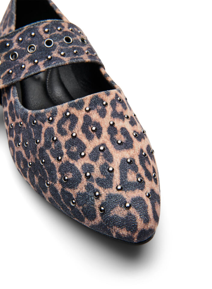 Wide fit - Ballerina med leopardmønster, spenne og nagler, Leopard AOP, Packshot