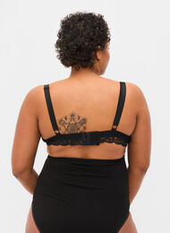 Amme-BH med blonder, Black, Model