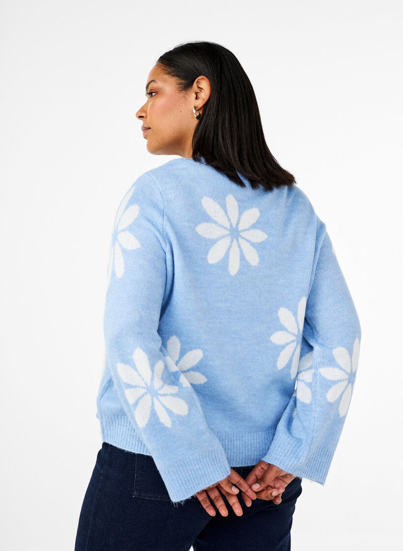 Strikket bluse med blomster, Della R. Blue Comb, Model image number 1