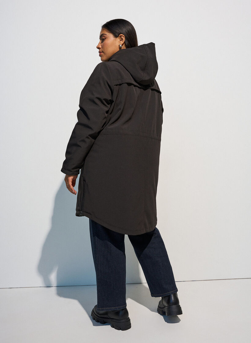 Vannavvisende softshell jakke med vattert f&ocirc;r, Svart, Model image number 2