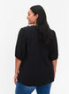 Viskosebluse med puffermer og volanger, Black, Model image number 1