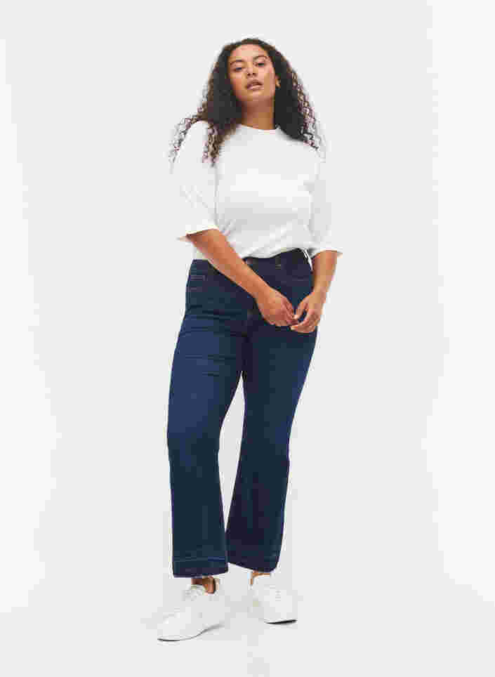 Ellen bootcut jeans med høyt liv, Dark blue, Model